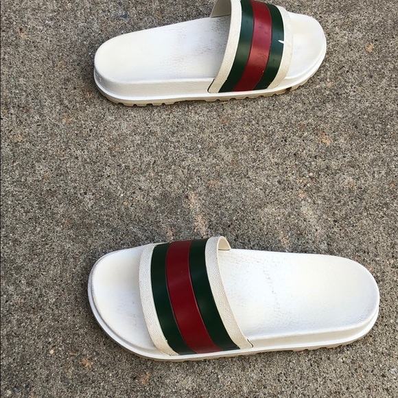 Gucci flip flops - Picture 3 of 4